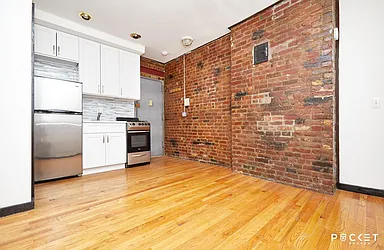 Rented by PocketBroker Inc