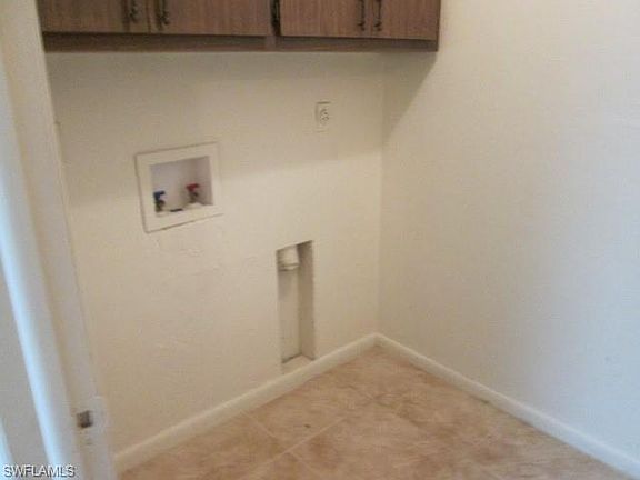 4th image of 513 SE 24th Ave