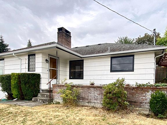 Front view of house.
