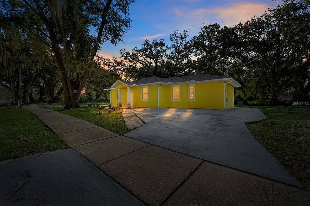 9609 TAKOMAH TRAIL, Tampa, FL 33617 | MLS #TB8539902 | Zillow