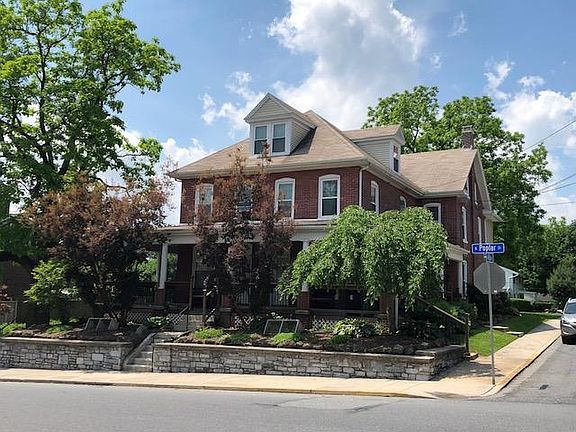 Poplar Street side photo. 
