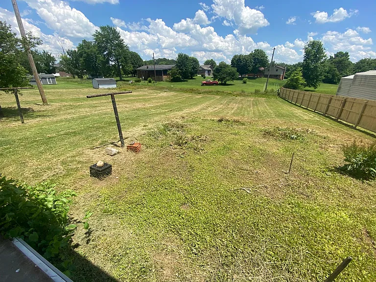 1984 Old Whitley Rd — Photo 5