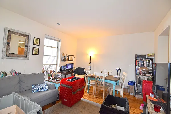 Rented by Manhattan Spaces | media 29