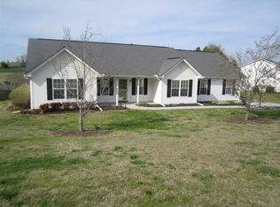 128 McClain Lake Dr, Anderson, SC 29625