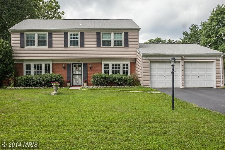 1st image of 13303 Melville Ln