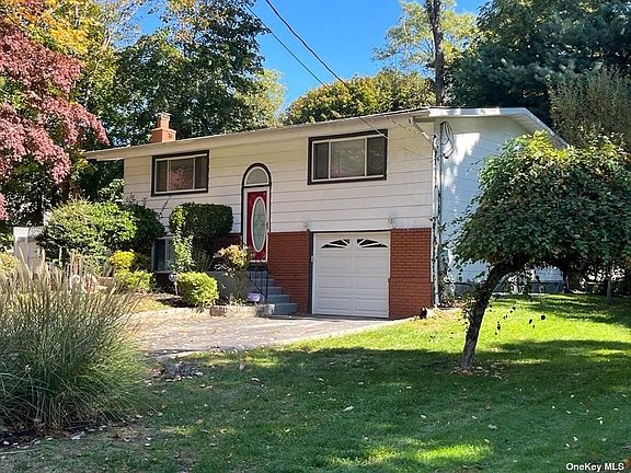 2nd image of 33 Deer Ln