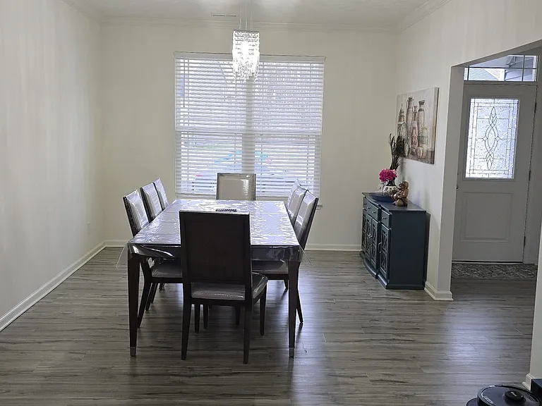 1710 Foudray Cir S — Photo 12