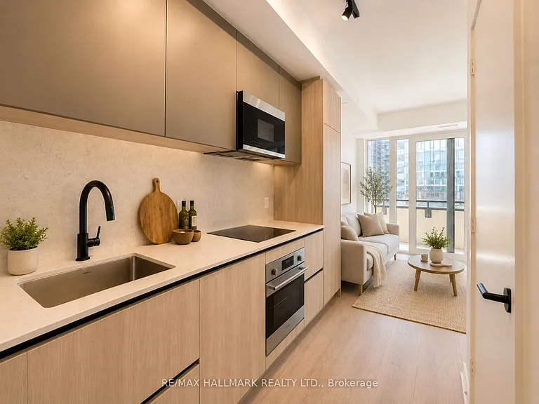 108 Peter St #1513 — Photo 2