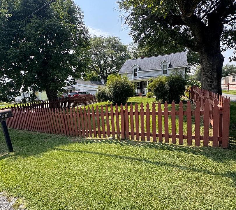1st image of 90 Fairview St