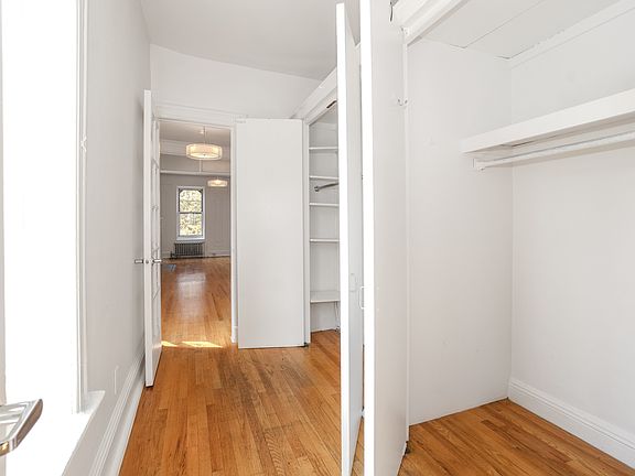 4th image of 313 W 17th St APT 5E