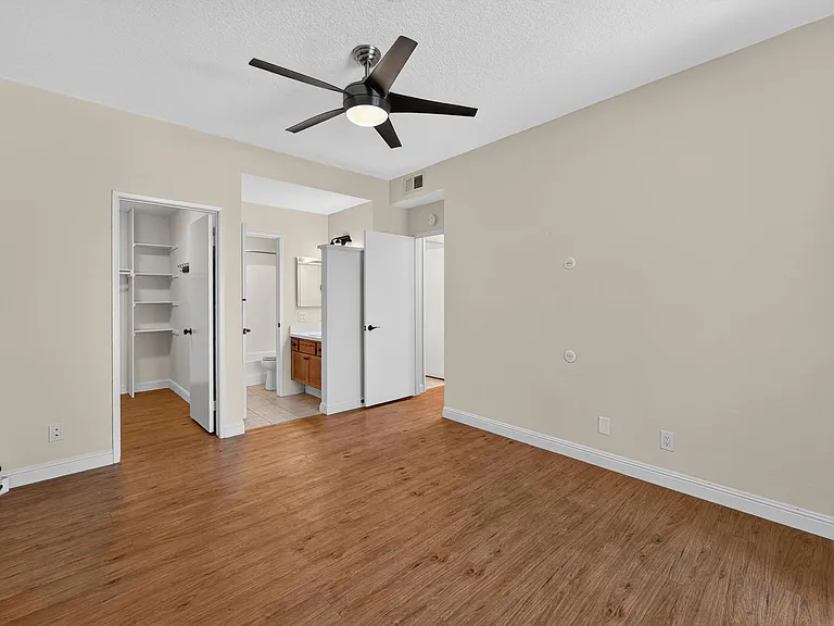 157 Remington — Photo 21