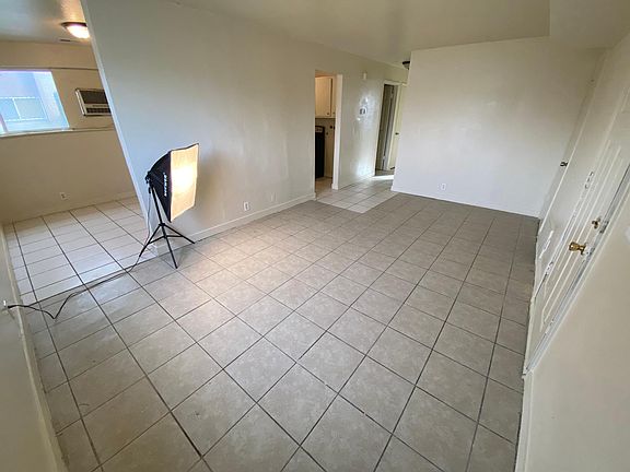 5th image of 1789 W Lake Park Dr APT 2