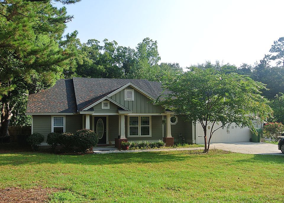 1st image of 401 E Stanfill St