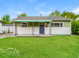 1303 Grovewood Dr, Columbus, OH 43207