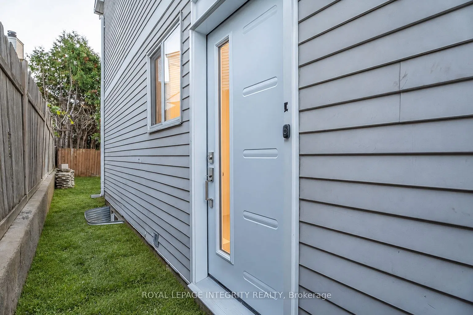 2 bed, $1,999 — Photo 3