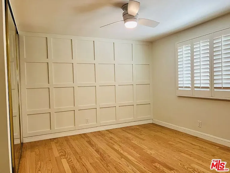 24021 Welby Way — Photo 8