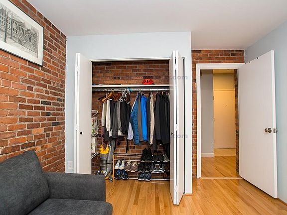 5th image of 29 Brainerd Rd APT 304