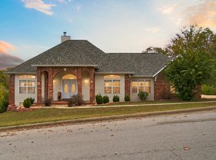 116 Cedarwood Avenue, Branson, MO 65616