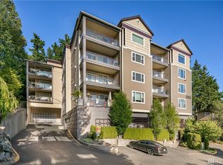 8850 Redmond Woodinville Rd NE APT 501, Redmond, WA 98052