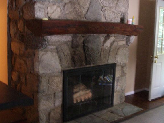 4th image of 299 Lake Dr #2