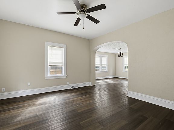 5th image of 719 3rd St