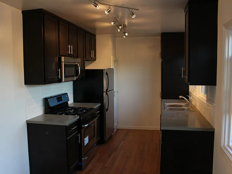 1765 S Robertson Blvd #4 — Photo 7