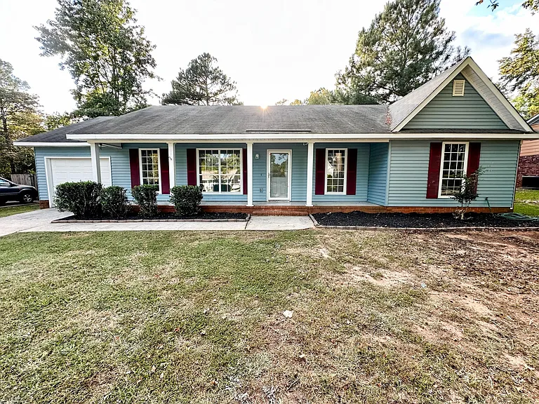 568 Fairfield Way — Photo 1