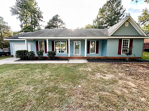 568 Fairfield Way Photo 1