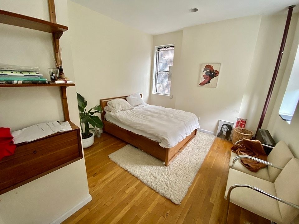1st image of 250 E 3rd St #G