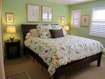 3rd image of 1105 El Camino Real APT 5