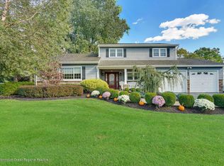 66 Heritage Dr, Freehold, NJ 07728