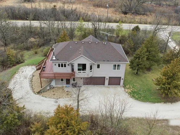 N7026 County Rd DD, Burlington, WI 53105