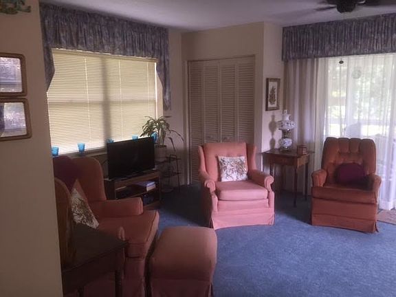3rd image of 328 Deltona Blvd