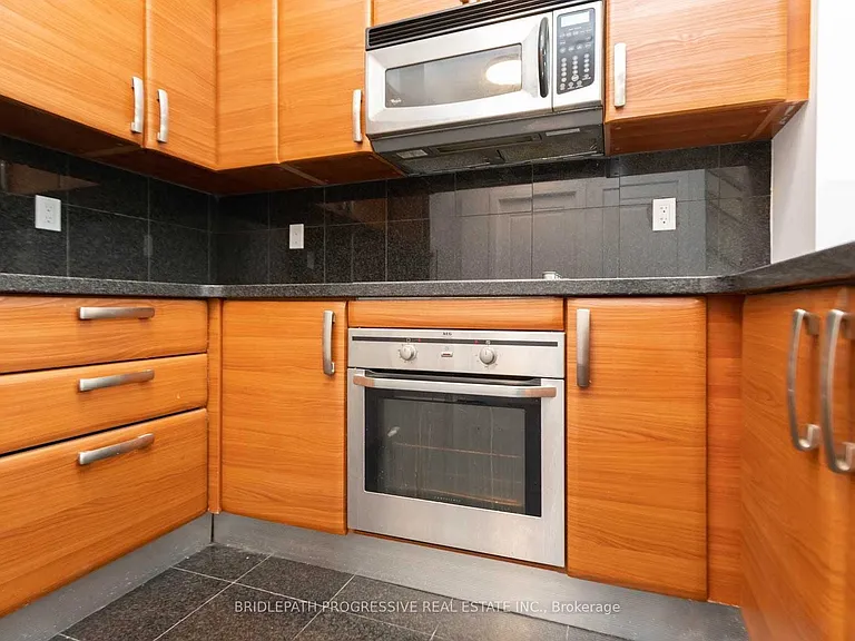1 Avondale Ave #506 — Photo 6