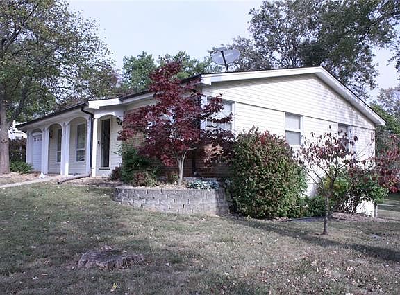 2nd image of 4925 Marchwood Dr