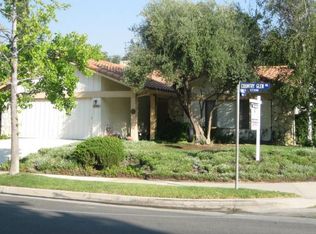 27305 Country Glen Rd, Agoura Hills, CA
