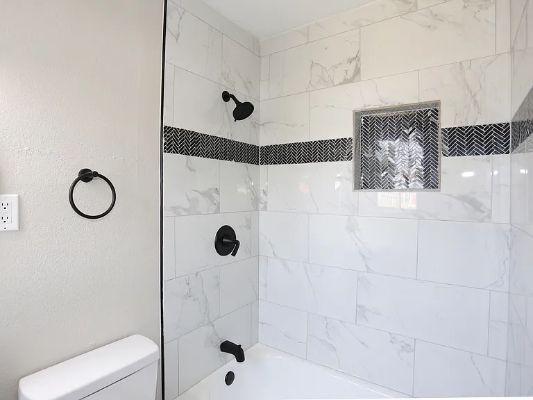 2913 Santa Rosa Ave — Photo 18