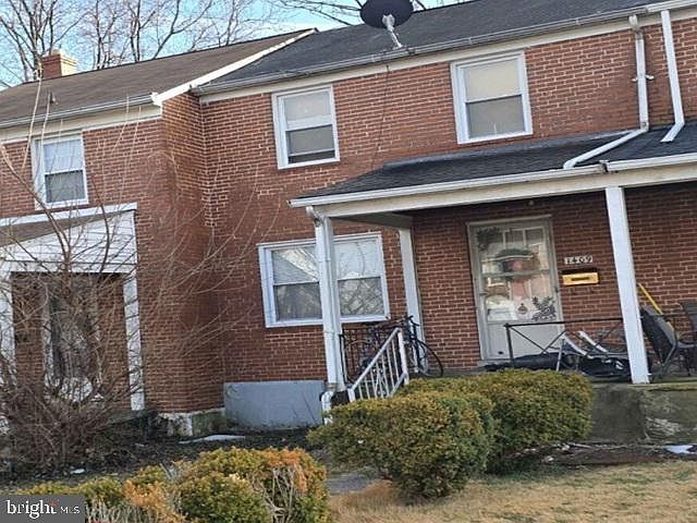 2nd image of 1409 Cedarcroft Rd