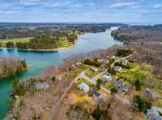 6 River Meadow Ln, York, ME 03909