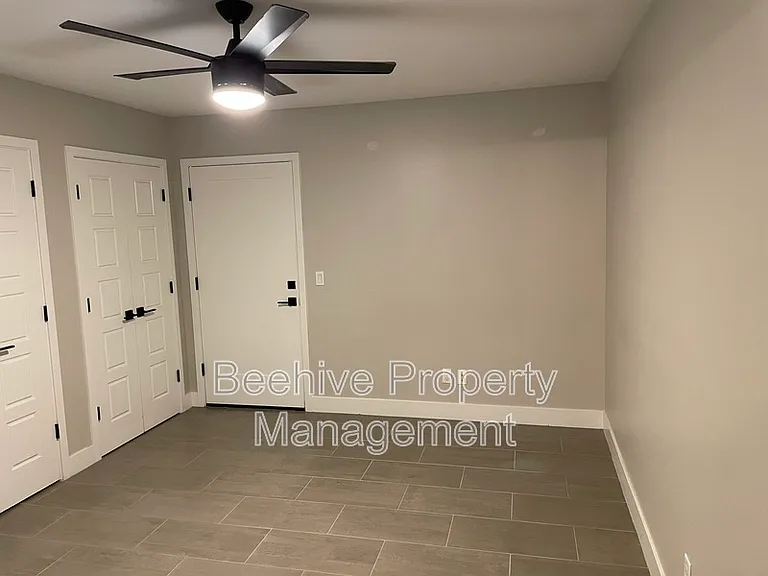 4809 E Camino Cir #1 — Photo 8