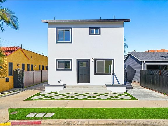 2nd image of 3519 E Colorado St