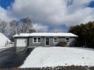 356 Alfonso Dr, Rochester, NY 14626