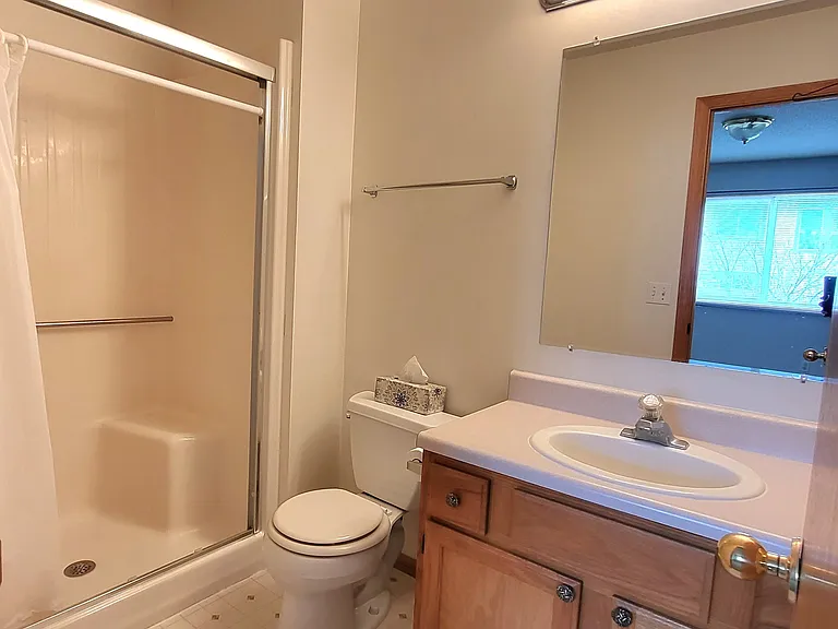 7310 S 29th St — Photo 11