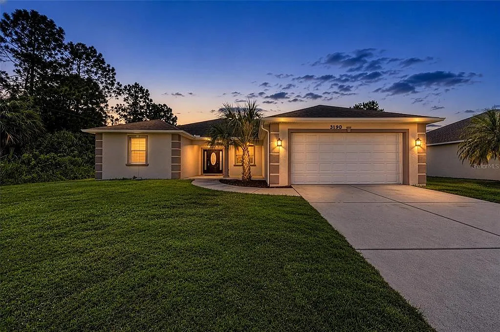 3 bed, 2.0 bath, 1731 sqft, $2,150 — Photo 1