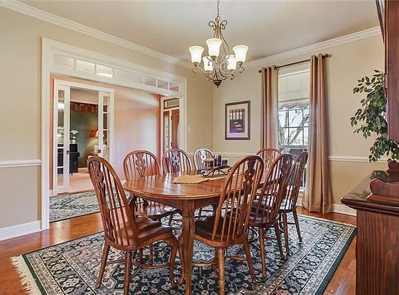 4th image of 2632 Cedarlawn Dr