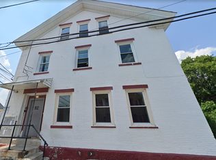 92 Fountain St APT 1D, Woonsocket, RI 02895