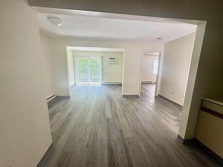 27 Maple Ave #1 — Photo 12
