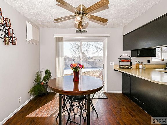 5th image of 2233 Westcliff Dr