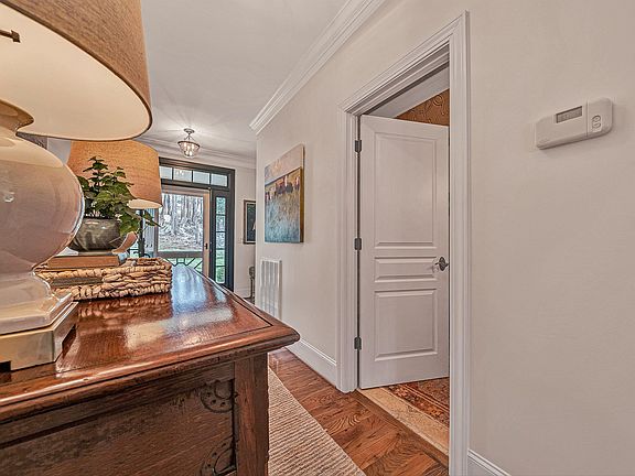 5th image of 5464 Ridgelea Estates Dr