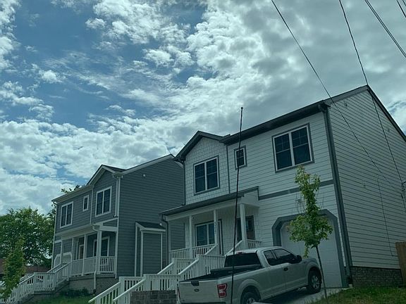 2nd image of 3030 Indiana Ave